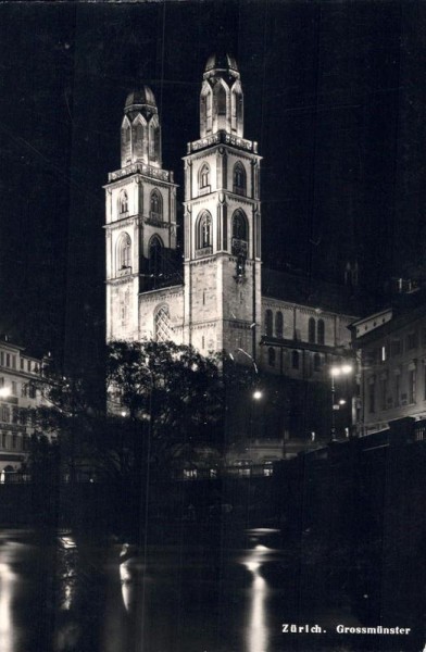 Zürich. Grossmünster Vorderseite