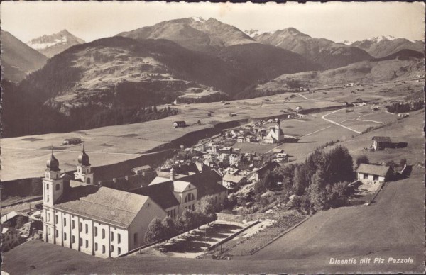 Disentis mit Piz Pazzola