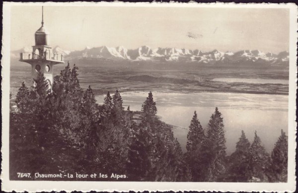 Chaumont - La tour et les Alpes