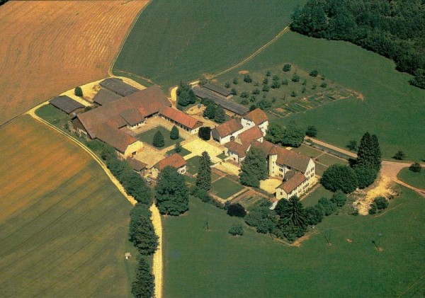 Gutsbetrieb Löwenburg, Ederswiler Vorderseite