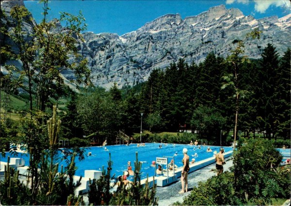 Thermalschwimmbad Leukerbad Vorderseite