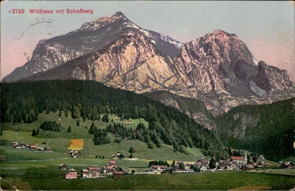 Wildhaus mit Schafberg (2373 m) Vorderseite