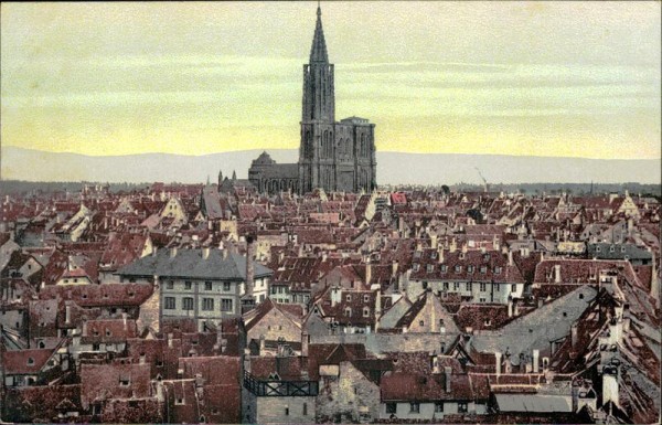 Strassburg - Totalansicht Vorderseite