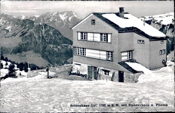 Brisenhaus (1753 m) Vorderseite