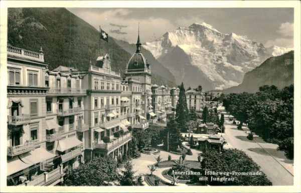 Interlaken mit Jungfrau (3466 m) Vorderseite