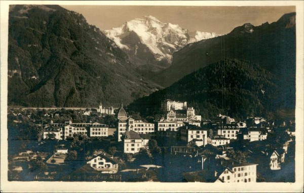 Interlaken und die Jungfrau (4167 m) Vorderseite