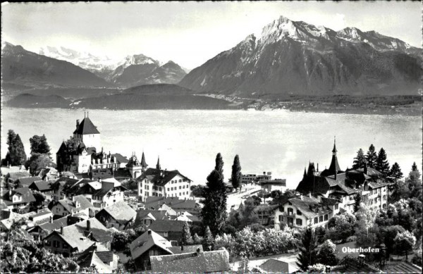 Oberhofen am Thunersee Vorderseite