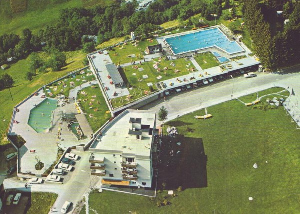 Gehbad, Fussbad, Schwimmbad, Leukerbad Vorderseite