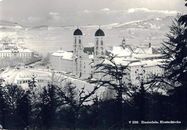 Einsiedeln. Klosterkirche Vorderseite