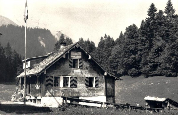 Skihaus Käppeliberg, Riemenstalden, Vorderseite