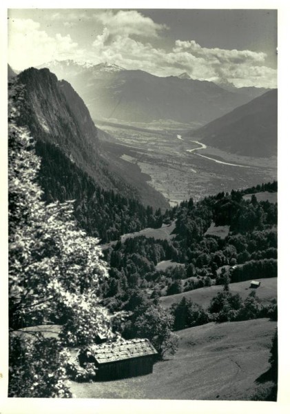 Matan mit Blick auf Churer Rheintal, Seewis Vorderseite