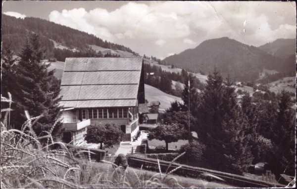 "Bärgsunne" Ferien- und Erholungsheim der Stadt in Schwanden ob Sigriswil (1100m)