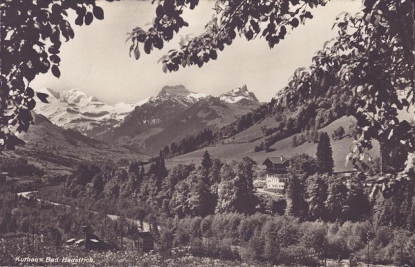 Kurhaus Bad Haustrich Vorderseite