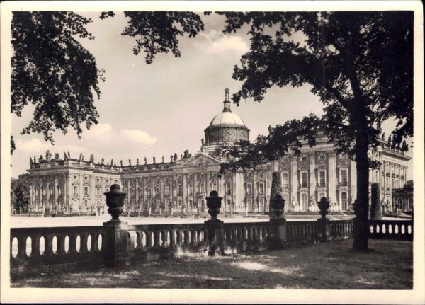 Potsdamer Palast Vorderseite