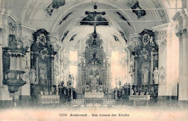 Andermatt - Das Innere der Kirche Vorderseite