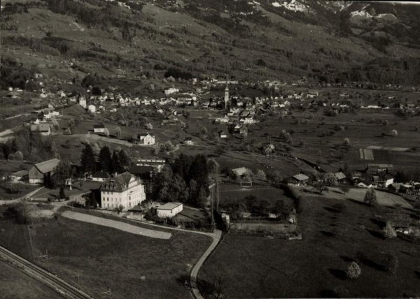 8722 Kaltbrunn SG, Privatschule Hof Oberkirch, Kirche St. Georg Vorderseite