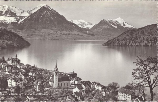Vitznau am Vierwaldstättersee Vorderseite
