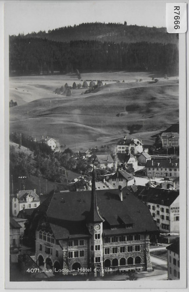 Le Locle - Hotel-de-Ville vue aerienne