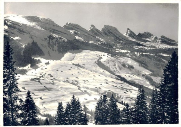 Schwendi - Iltios mit Churfirsten, Obertoggenburg Vorderseite