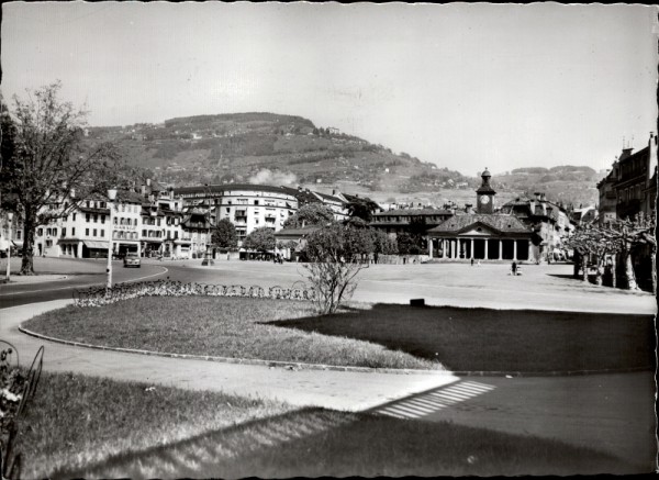 Place du Marché et Mont Pélerin, Vevey