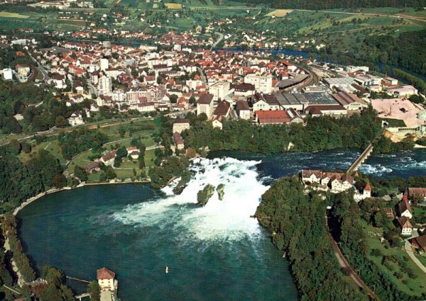 Flugaufnahme Neuhausen am Rheinfall Vorderseite