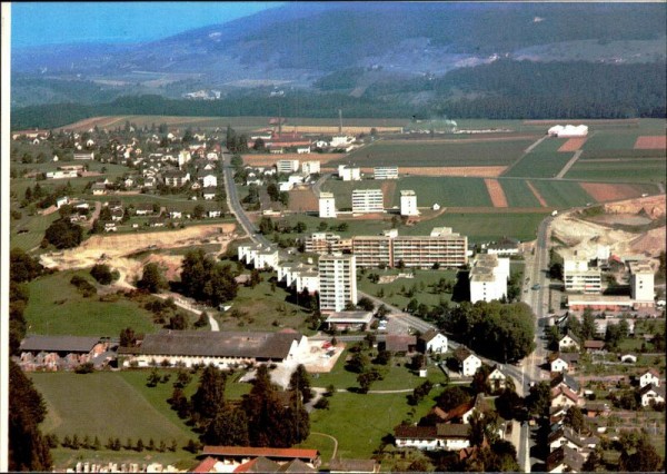 Embrach, Flugaufnahme Vorderseite