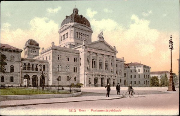 Bern - Parlamentsgebäude Vorderseite