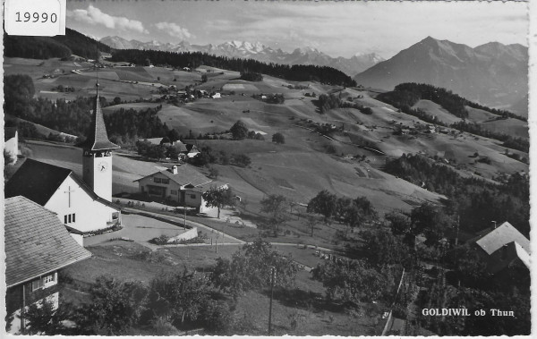 Goldiwil ob Thun mit Kirche