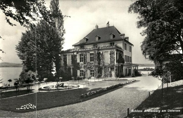 Schloss Arenenberg am Untersee Vorderseite