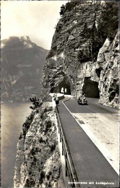 Axenstrasse Vorderseite