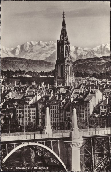 Münster mit Blümlisalp (Bern)