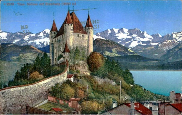 Schloss Thun Vorderseite