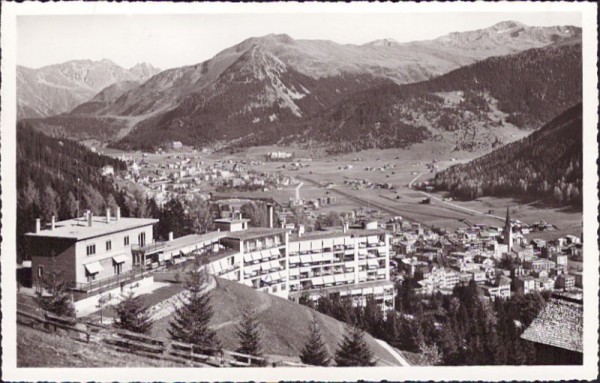 Blick auf Thurgauisch-Schaffhaus. Heilstätte und Davos mit Seehorn, Pischahorn und Rhätikon