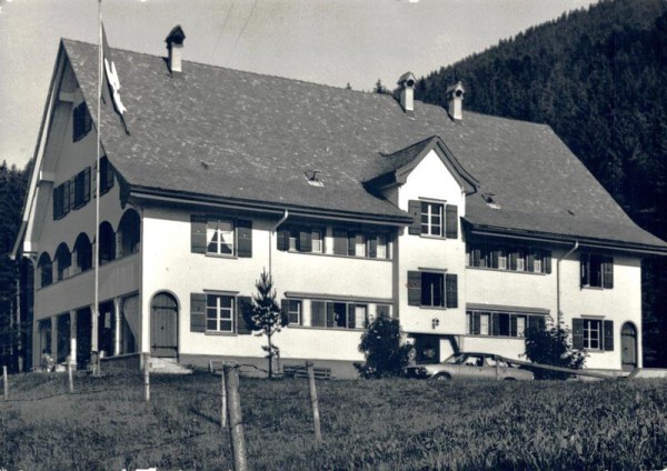 Ferienheim Mistlibühl, Hütten Vorderseite