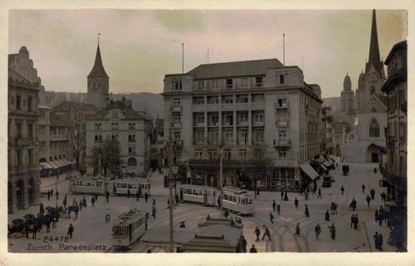 Zürich - Paradeplatz Vorderseite
