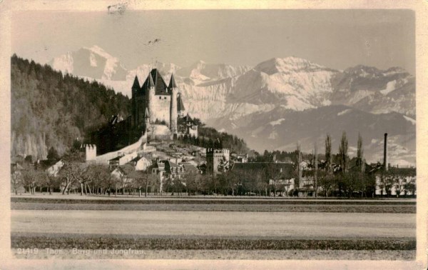 Schloss Thun Vorderseite