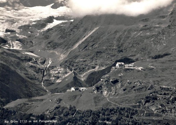 Alp Grüm mit Palügletscher Vorderseite