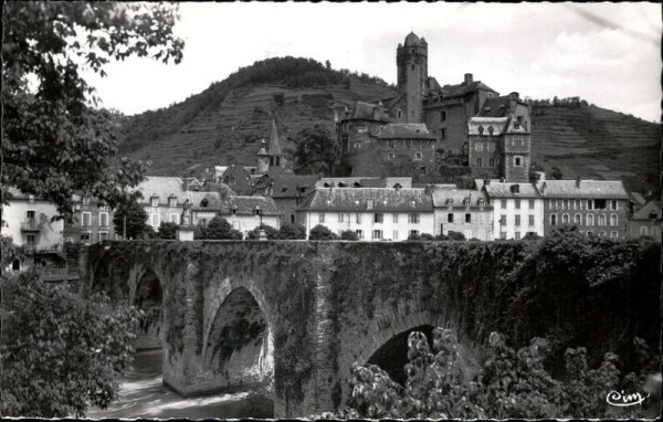 Château d'Estaing Vorderseite