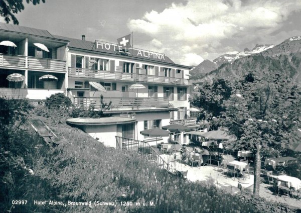 Braunwald, Hotel "Alpina" Vorderseite