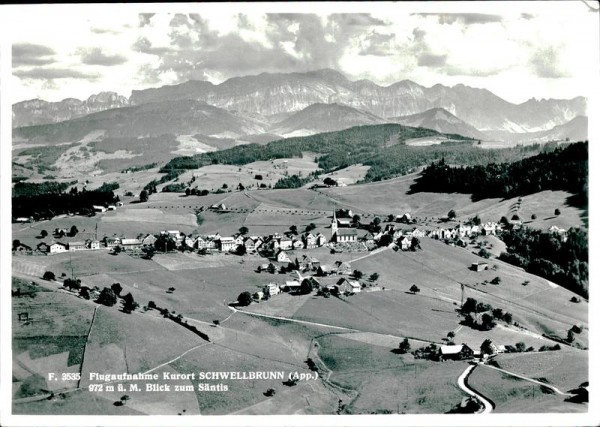 Flugaufnahme, Kurort Schwellbrunn mit Blick zum Säntis Vorderseite
