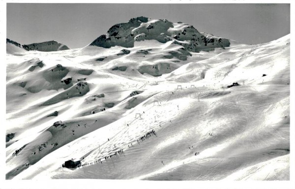 Blick auf Parsennhütte Vorderseite