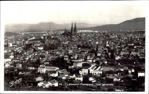 Clermont-Ferrand - Vue générale Vorderseite