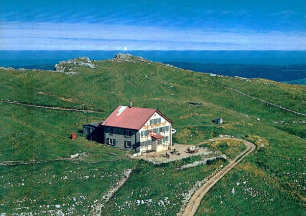 Hotel et Sommet du Chasseron Vorderseite