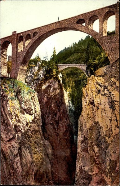 Albula-Bahn Alte und neue Solisbrücke Vorderseite