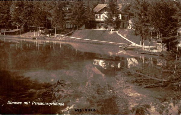 Blausee mit Pensionsgebäude Vorderseite