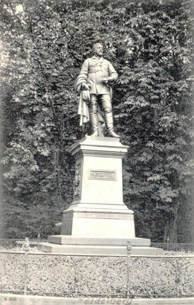 Heidelberg - Scheffel-Denkmal Vorderseite