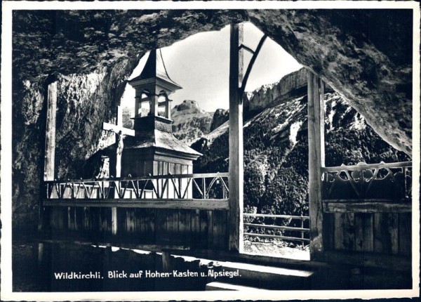 Wildkirchli. Blick auf Hohen-Kasten und Alpsiegel Vorderseite