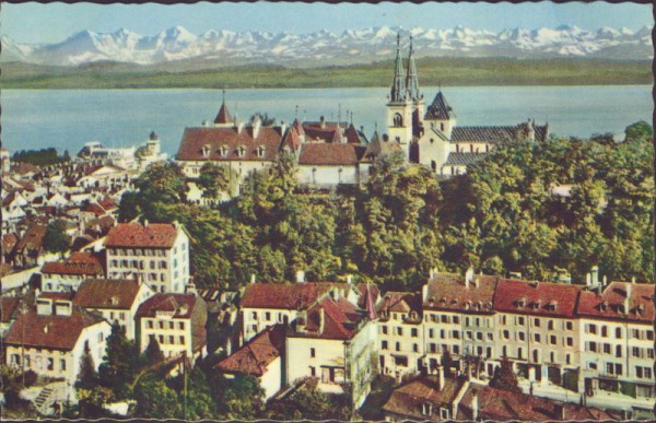 Neuchatel et les Alpes