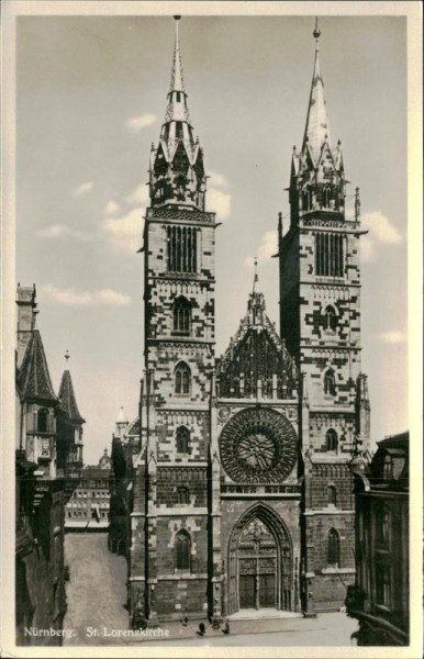 St. Lorenz (Nürnberg) Vorderseite