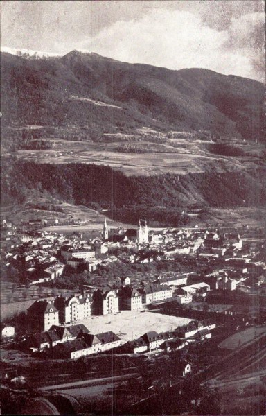 Bressanone con la cima Plose nello sfondo Vorderseite